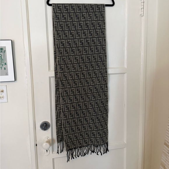 Fendi Accessories - Fendi Gray Zucca Patterned Wool Scarf